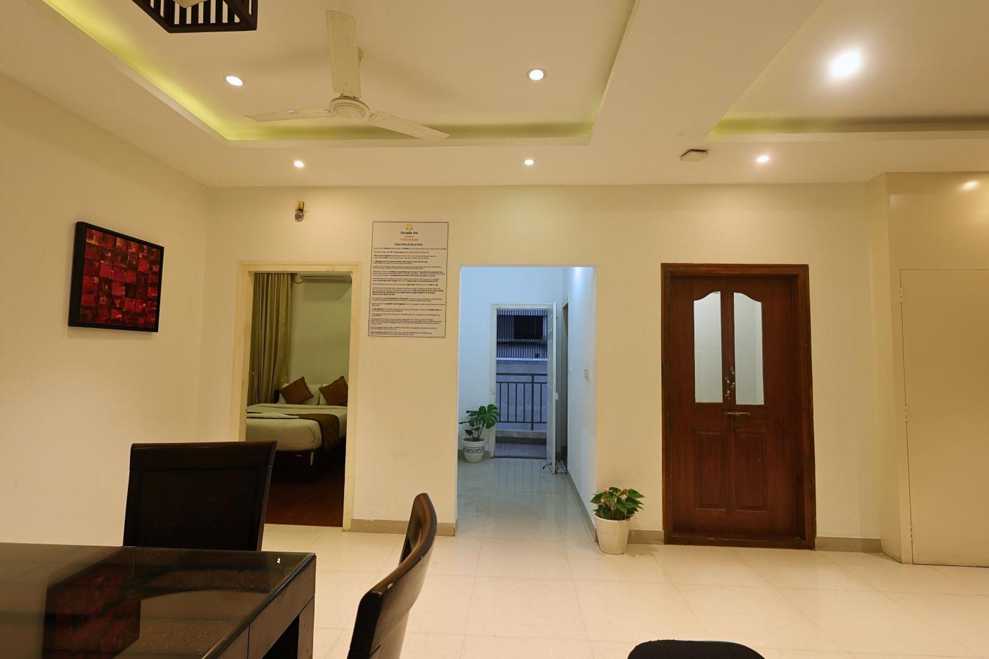Arcade Inn Suites Bangalore Exterior photo