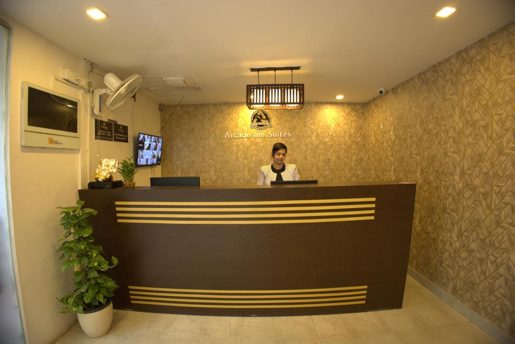 Arcade Inn Suites Bangalore Exterior photo