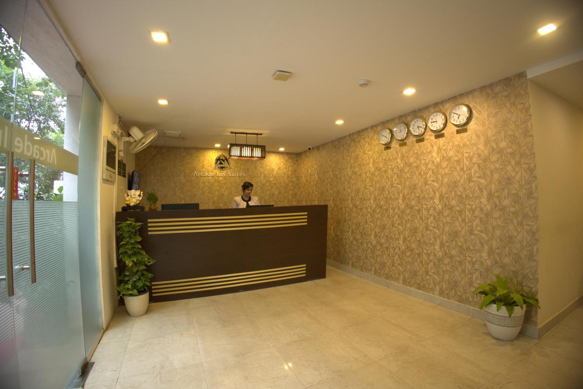 Arcade Inn Suites Bangalore Exterior photo